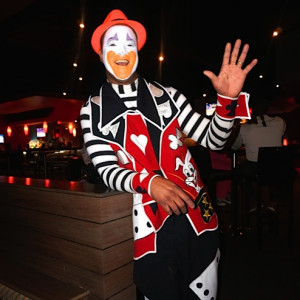 Geebo the Clown - Comedy Magician in Los Angeles, California