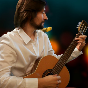 Gene Akimoff - Classical Guitarist in Maple, Ontario