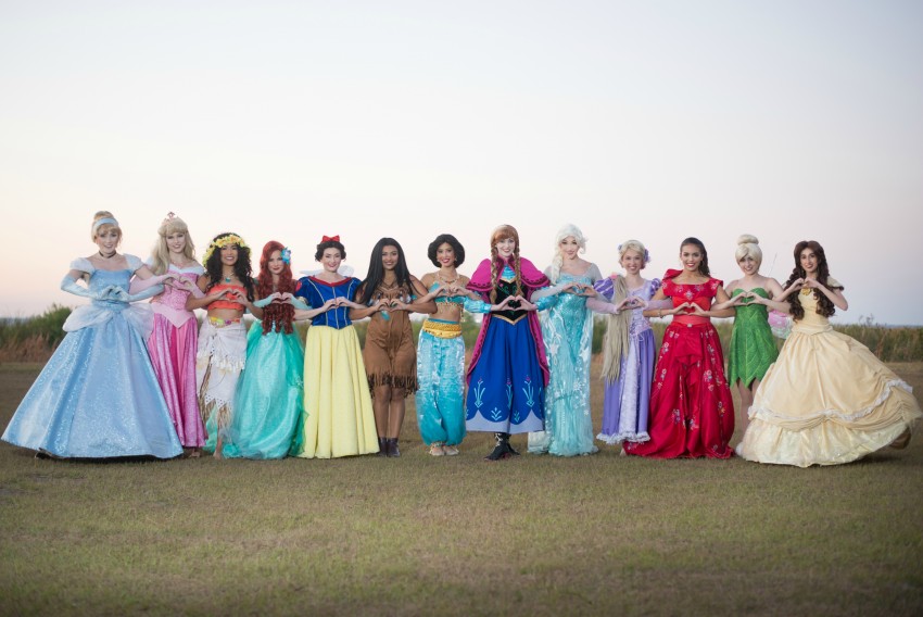 Gallery photo 1 of Golden Tiara Princess Parties -Orlando Princess Parties