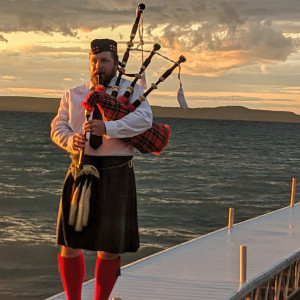 Graham Edward, Professional Bagpiper - Bagpiper in Port Colborne, Ontario