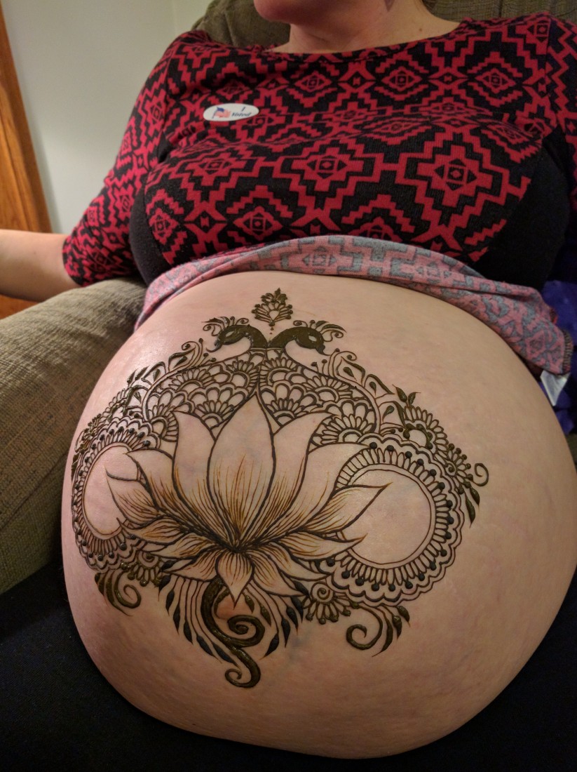 Gallery photo 1 of Grassroots Henna and Design