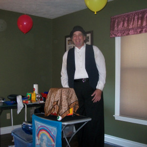 Greg Joyce - Children’s Party Magician in Peoria, Illinois