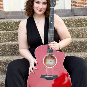 Rylie Prince - Singing Guitarist in Huntsville, Texas