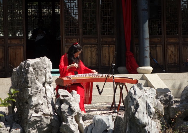 Hire Guzheng Solo by Xuan Zhou - Asian Entertainment in New York City ...