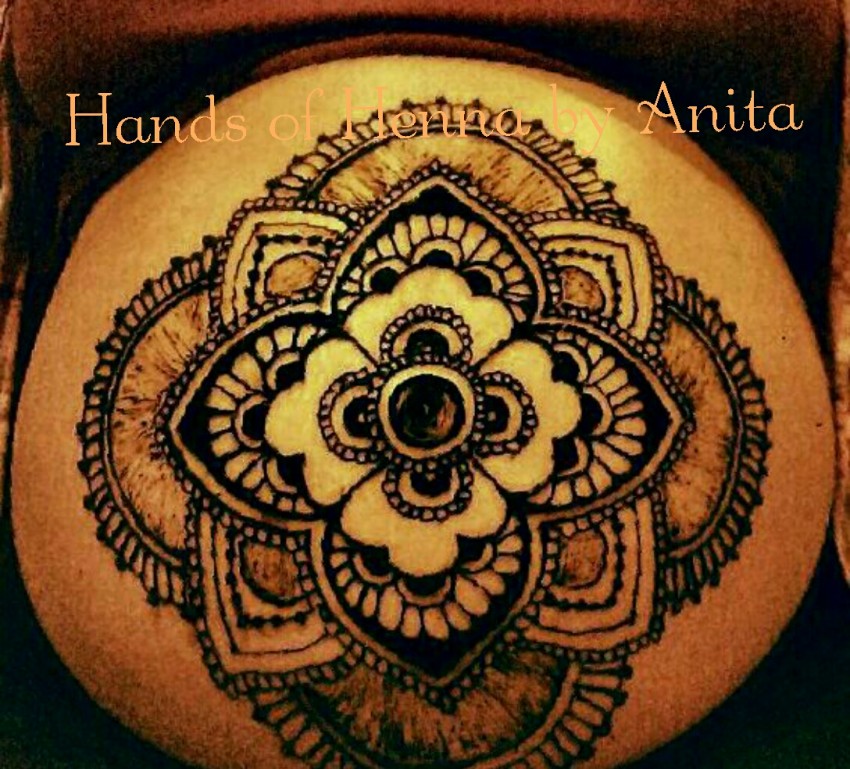 Gallery photo 1 of Hands of Henna by Anita