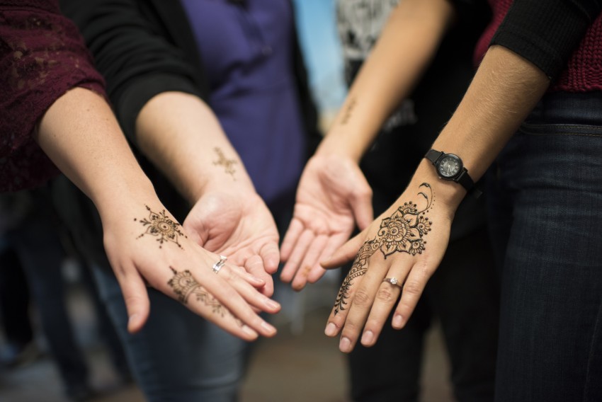 Hire Happy Henna Temporary Tattoo Artist in Grand Rapids, Michigan
