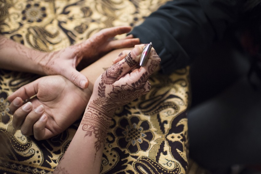 Hire Happy Henna Temporary Tattoo Artist in Grand Rapids, Michigan