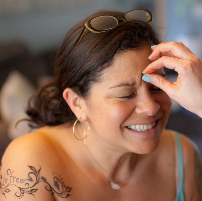 Hire Happy Henna Temporary Tattoo Artist in Grand Rapids, Michigan