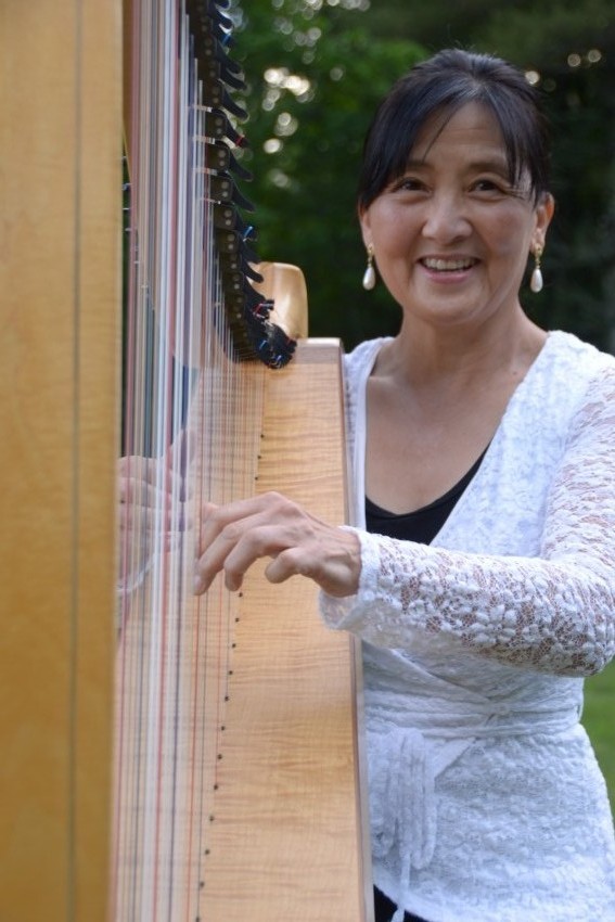 Gallery photo 1 of Harpist Judy Saiki
