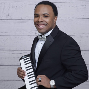 Hassan Smith - Pianist / Holiday Party Entertainment in Chesapeake, Virginia