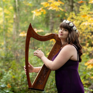 Hawthorn Harpist - Jaz Laverick - Harpist / Wedding Musicians in Langford, British Columbia