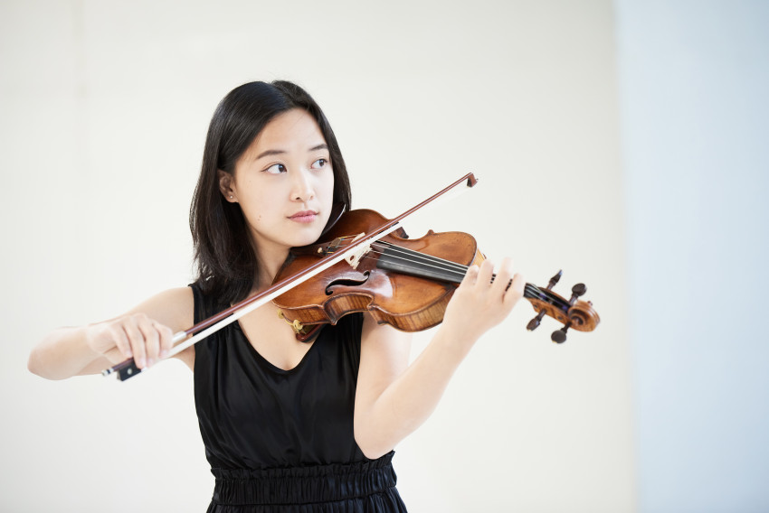 Hire Hazel Yeung Violin Studio Violinist in Vancouver, British Columbia