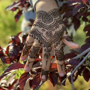 Intuitive Henna - Henna Tattoo Artist in Fresno, California
