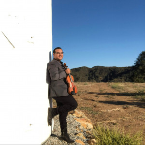Hector Gonzalez Violin - Violinist in La Mirada, California