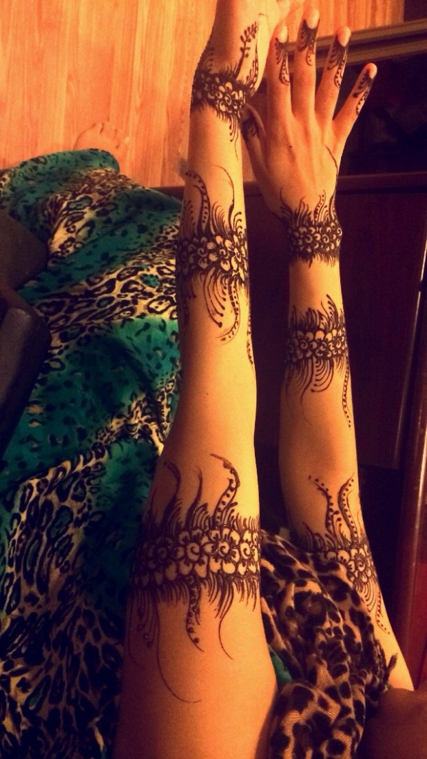 Gallery photo 1 of Henna body art