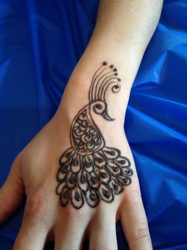 Hire Henna by Maria Henna Tattoo Artist in Dallas, Texas