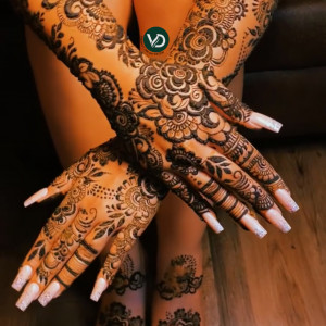 Henna by Vanshu'z