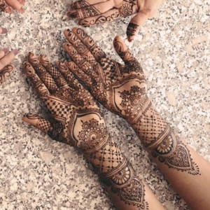 Henna Rain - Henna Designer - Henna Tattoo Artist / Body Painter in Providence, Rhode Island