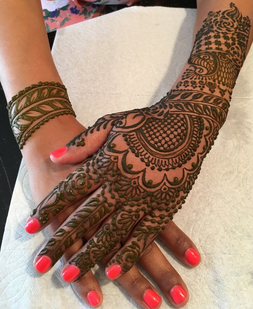 Hire Henna Happens Henna Tattoo Artist In Oakland California 