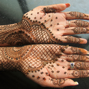 Henna Service for Bride and Guest, Threading
