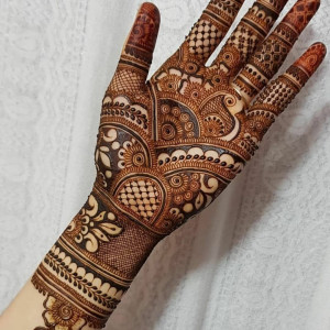 Henna Services - Henna Tattoo Artist in Henrico, Virginia