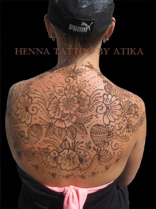 Gallery photo 1 of Henna tattoo by atika