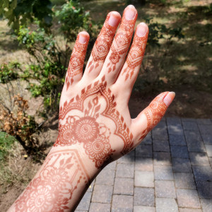 Henna With Malak - Henna Tattoo Artist in Kernersville, North Carolina