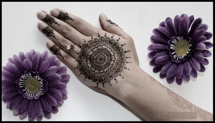 Gallery photo 1 of Henna/Mehendi Tattoo's