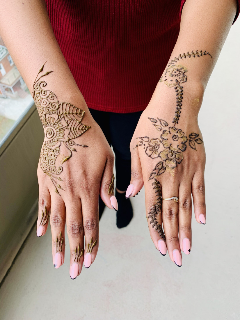 Gallery photo 2 of Hennastop - Harini Sriram