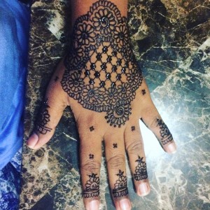 Hennawagon - Henna Tattoo Artist in Sunnyvale, California