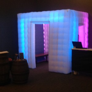 Highly Focused Photo Booth - Photo Booths in Reynoldsburg, Ohio