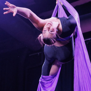 Hillary Moon - Aerialist in Boulder, Colorado