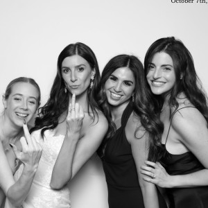 Hollywood Smile Photo Booth - Photo Booths / Wedding Entertainment in New York City, New York