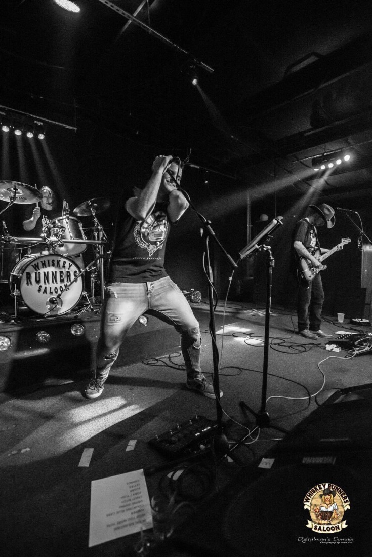 Hire Horseshoe Kitty Cover Band in Pensacola, Florida