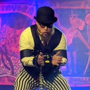 Hot Todd Lincoln - Variety Entertainer / Sword Swallower in Baltimore, Maryland