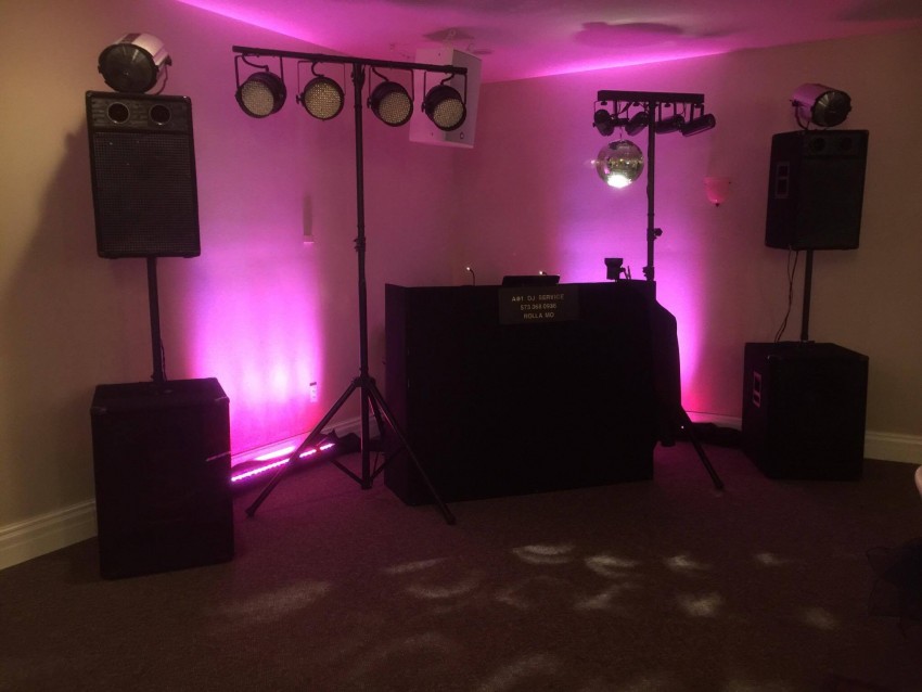 Gallery photo 1 of A1 Karaoke DJ Service