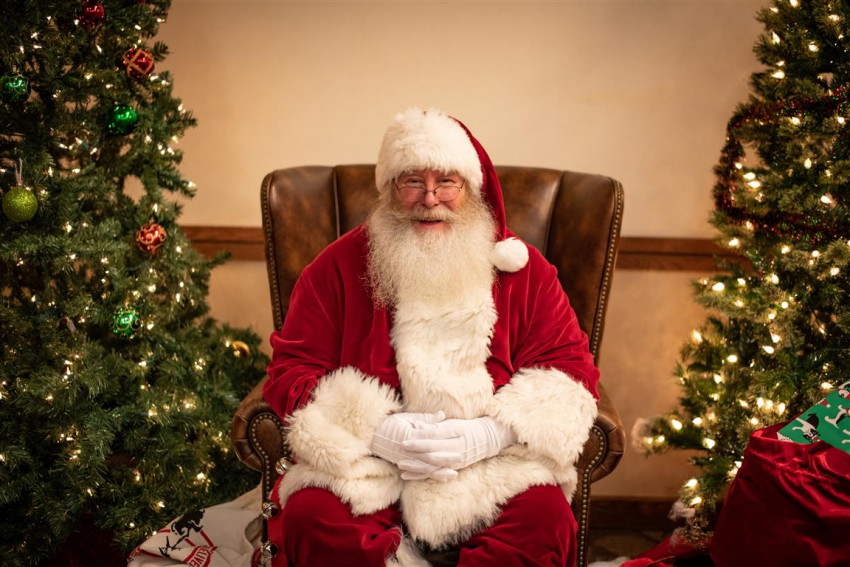 Hire Real-Bearded Santa Tim - Santa Claus in Fairbanks, Alaska