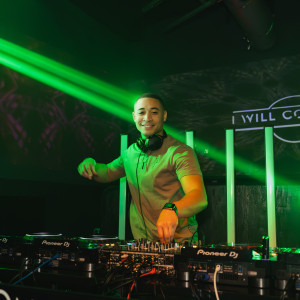 I Will Control Music - Club DJ in Miami Beach, Florida