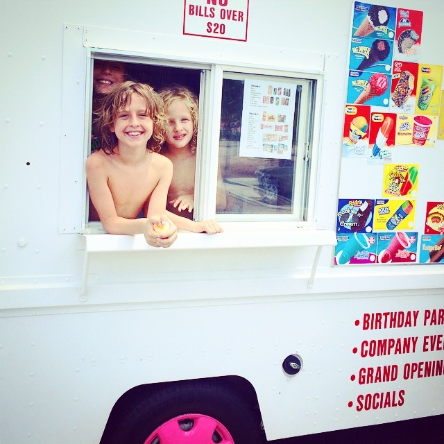 Gallery photo 1 of Ice Cream & Party Truck