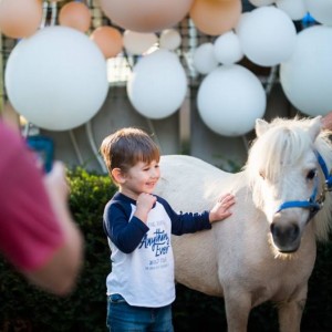 Indiana Wild - Petting Zoo / Outdoor Party Entertainment in Woodburn, Indiana