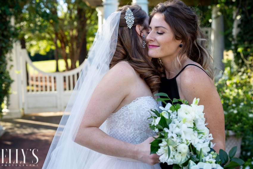 Hire Innovative Hair Design Hair Stylist in Charlotte, North Carolina