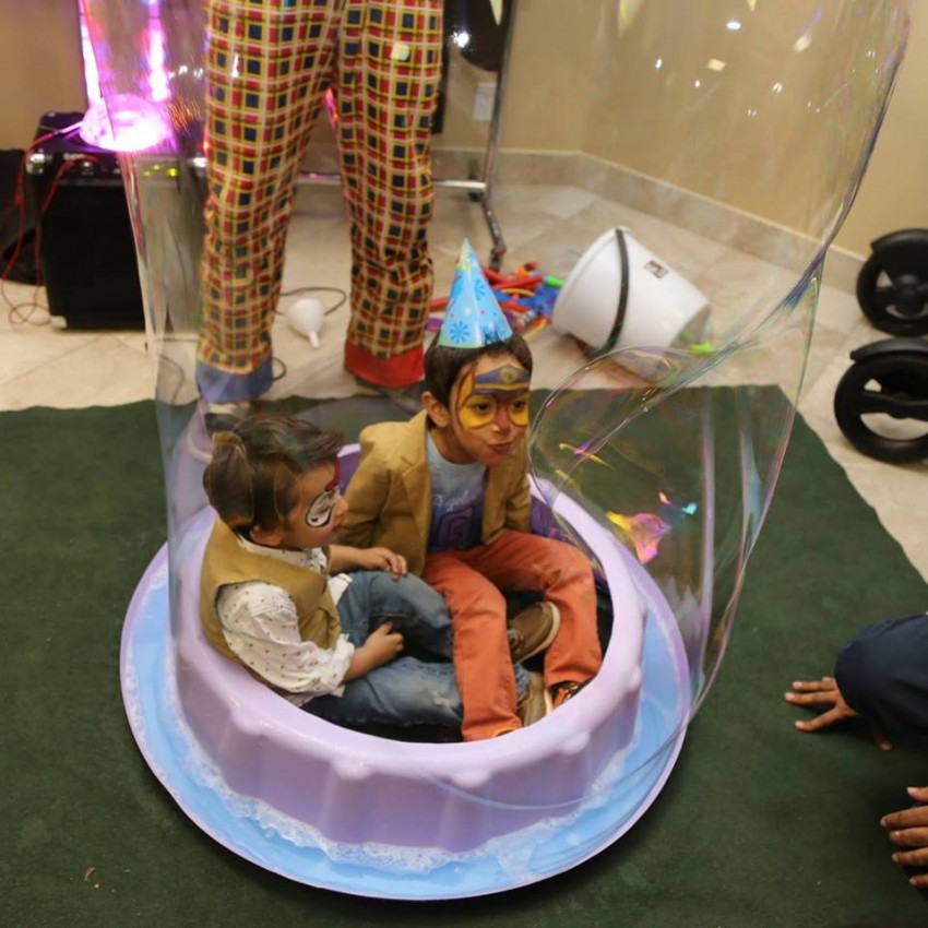 Hire Interactive Bubble Show Bubble Entertainment in Toronto, Ontario