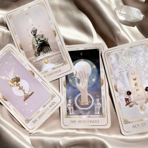 Intuitive Psychic & Tarot Readings - Psychic Entertainment / Tarot Reader in Pennington, New Jersey