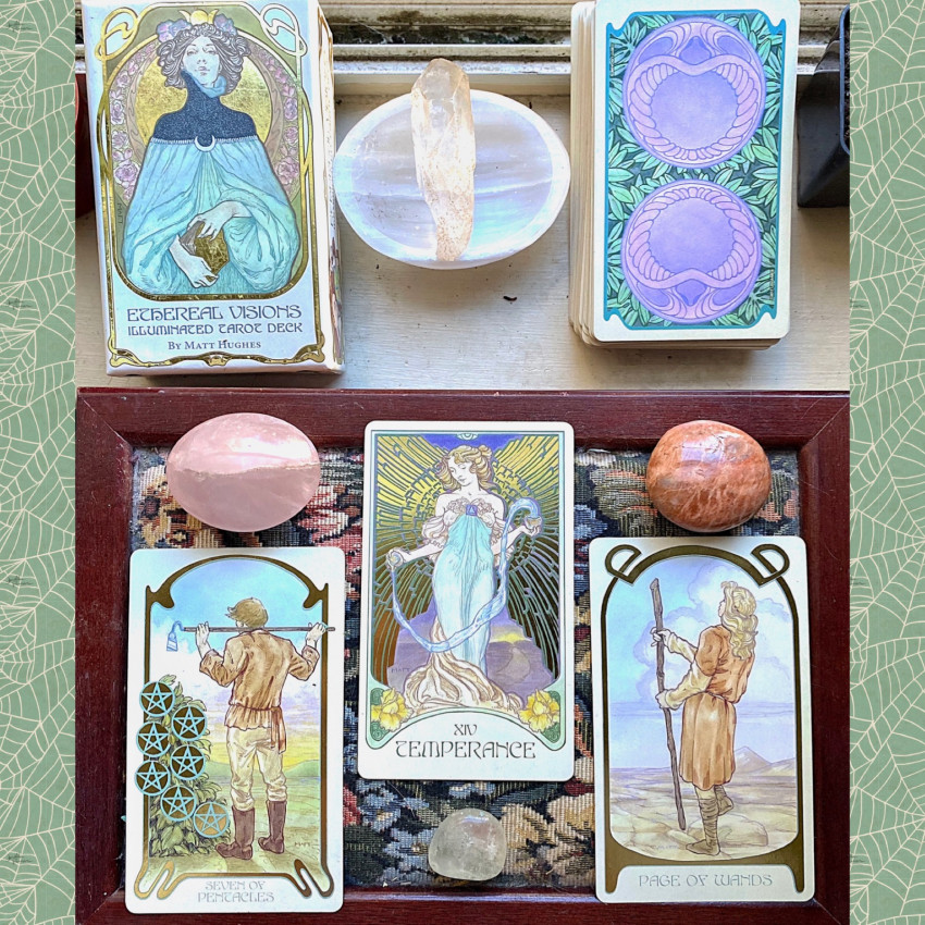 Gallery photo 1 of InvisibleInk Tarot