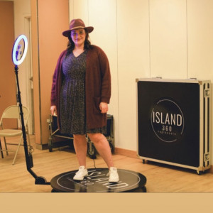Island 360 Photobooth - Photo Booths / Family Entertainment in Nanaimo, British Columbia