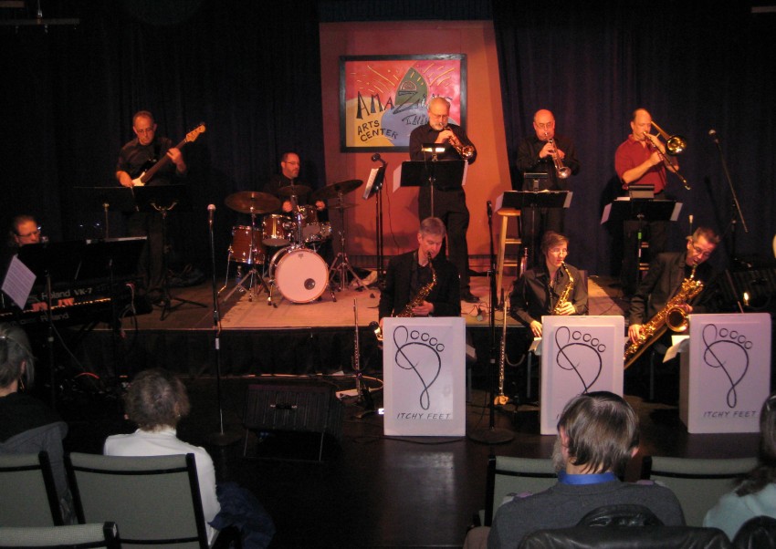 Hire Itchy Feet Jazz Band in Methuen, Massachusetts