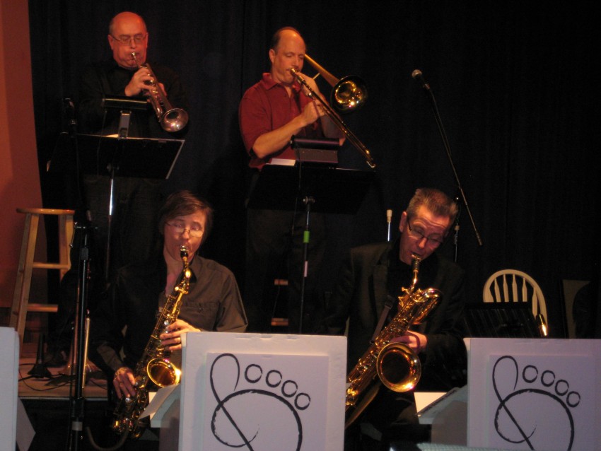 Hire Itchy Feet Jazz Band in Methuen, Massachusetts