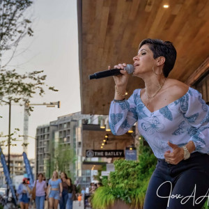IZIS La Enfermera de la Salsa - Salsa Band / Latin Band in Louisville, Kentucky