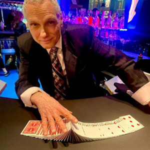 James Warren - Corporate Magician / Illusionist in Erie, Pennsylvania