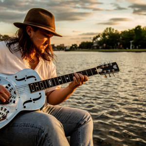 Jasper Smitty - Singing Guitarist in New Orleans, Louisiana